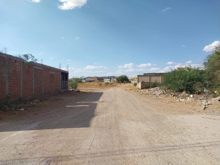 Viven sin servicios públicos en la Progreso
