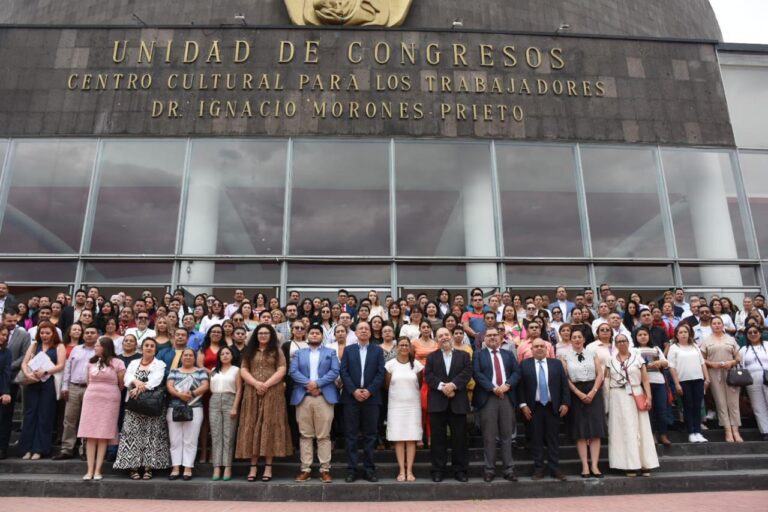 Destaca Zacatecas en foro nacional de archivos
