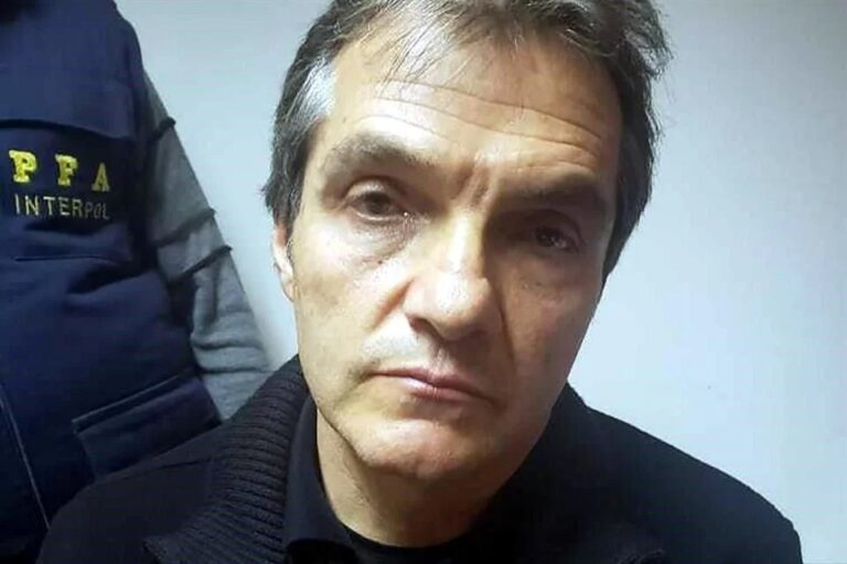 Tiene Ahumada pendiente pena de un año y 30 mdp: FGJCDMX