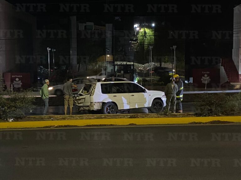 Provoca choque circulación vehicular lenta sobre bulevar