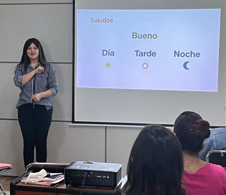 Lanza CREE curso gratuito de Lengua de Señas Mexicana