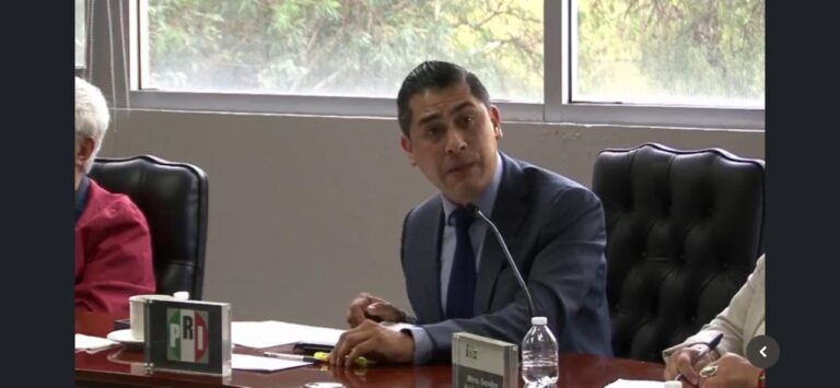 Denuncia Peña Badillo acoso por parte de los cuerpos de seguridad