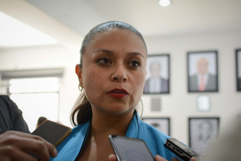 Pide SPAUAZ 8% de aumento salarial
