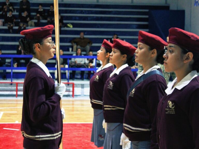 Realiza Cecytez Certamen Estatal de Escoltas de Bandera