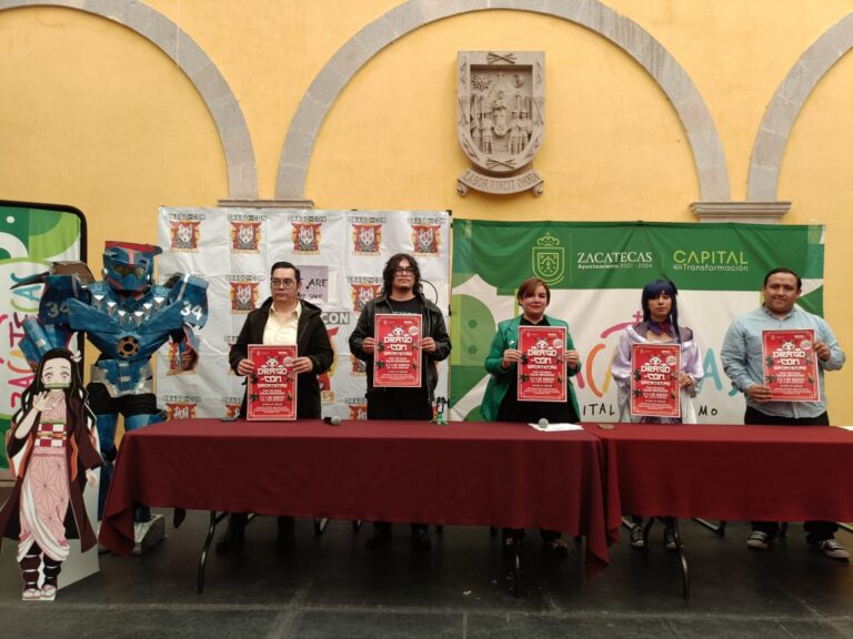 Rinde homenaje Dragon Con a Demon Slayer