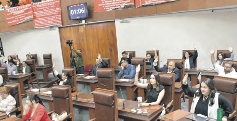 Aprueban reforma a ley del Issstezac
