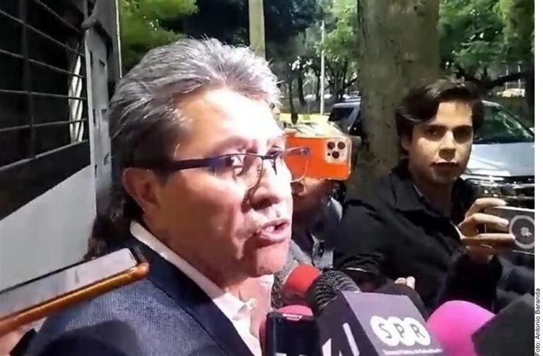 Cobra EU factura a México: Monreal