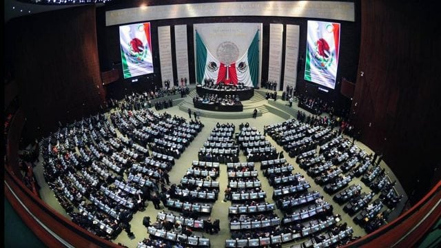 Descarados, no quieren tengamos mayoría calificada: AMLO