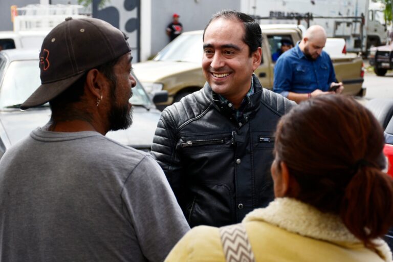 Se compromete Saldívar a no despedir a trabajadores