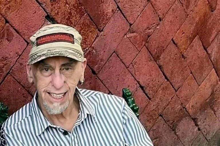 Falleció Xabier Lizarraga, histórico activista LGBT+