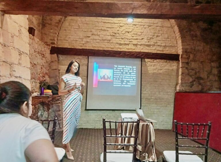 Imparten conferencia sobre el burnout en el Quinta Real