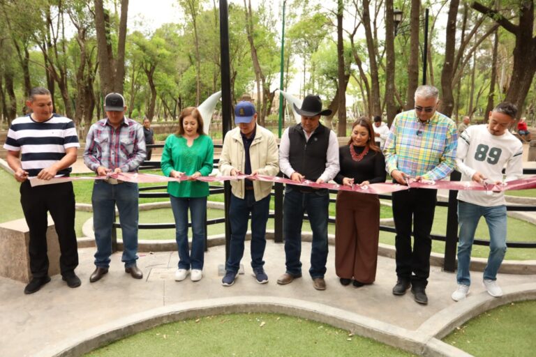 Inauguran 3ª etapa de alameda en Jerez