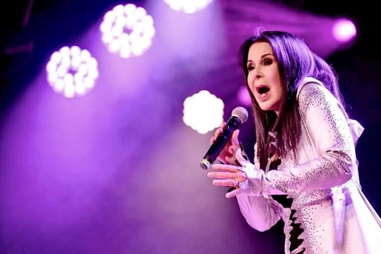 Tiene María Conchita una noche de ‘copas’
