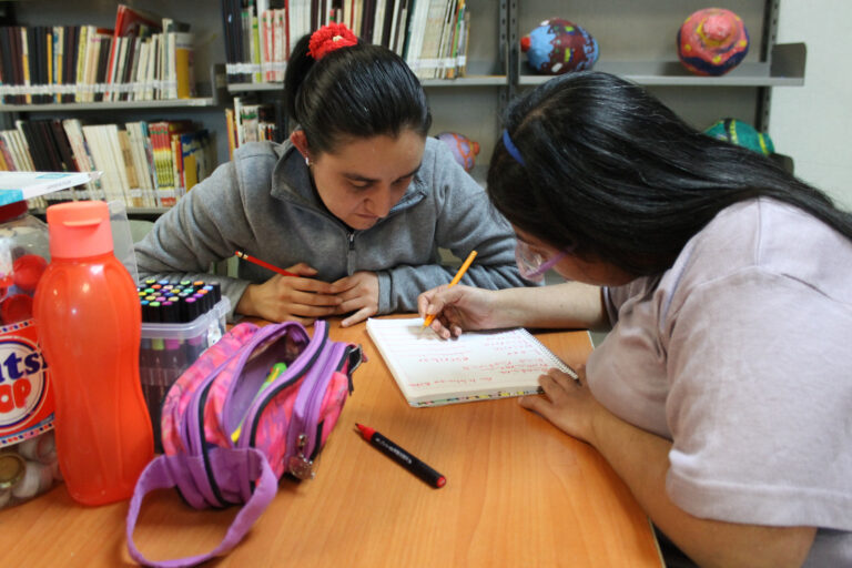 Buscan fomentar la creación literaria infantil