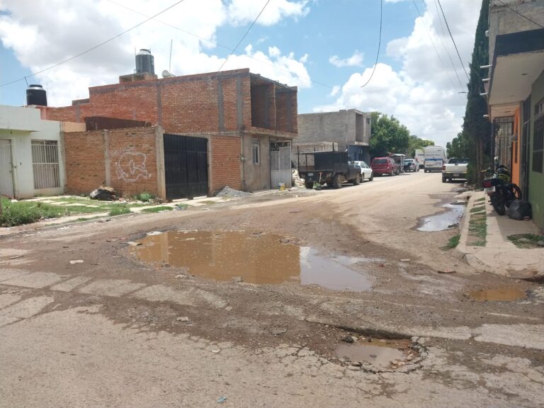 Piden que grupo GIZ responda por malas viviendas
