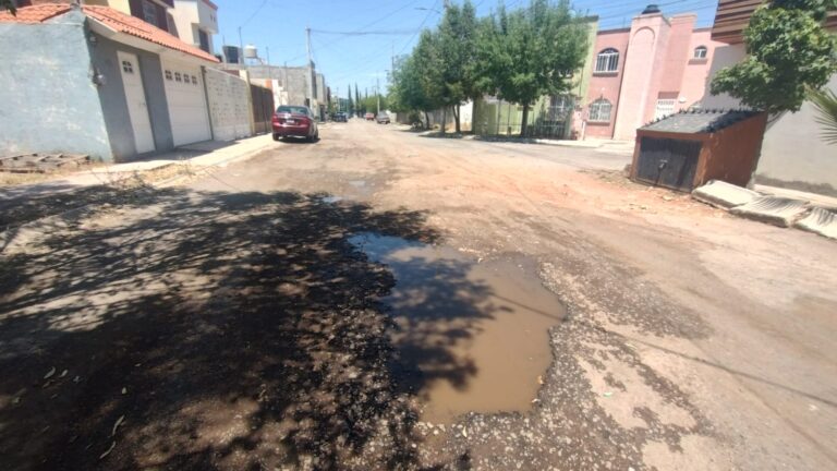 Resultan deficientes trabajos de bacheo