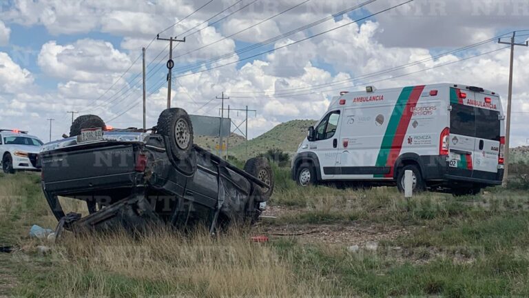 Resultan seis lesionados en volcadura sobre carretera federal 45