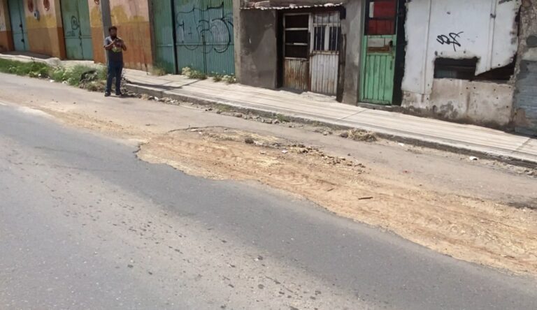 En malas condiciones, Tránsito Pesado
