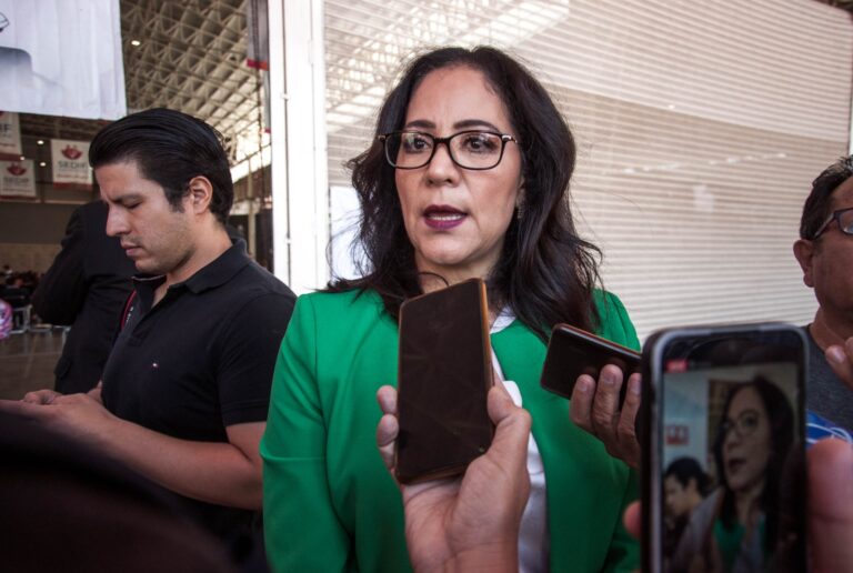 Hay ocho vacantes en prepa militarizada