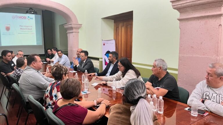 Destinarán apoyos para comerciantes durante construcción 2° piso