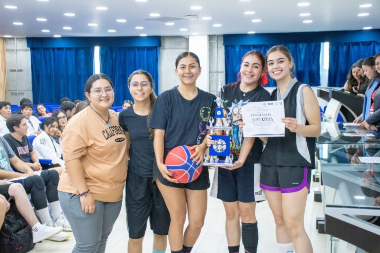 Finalizan Miniolimpiadas en Medicina Humana
