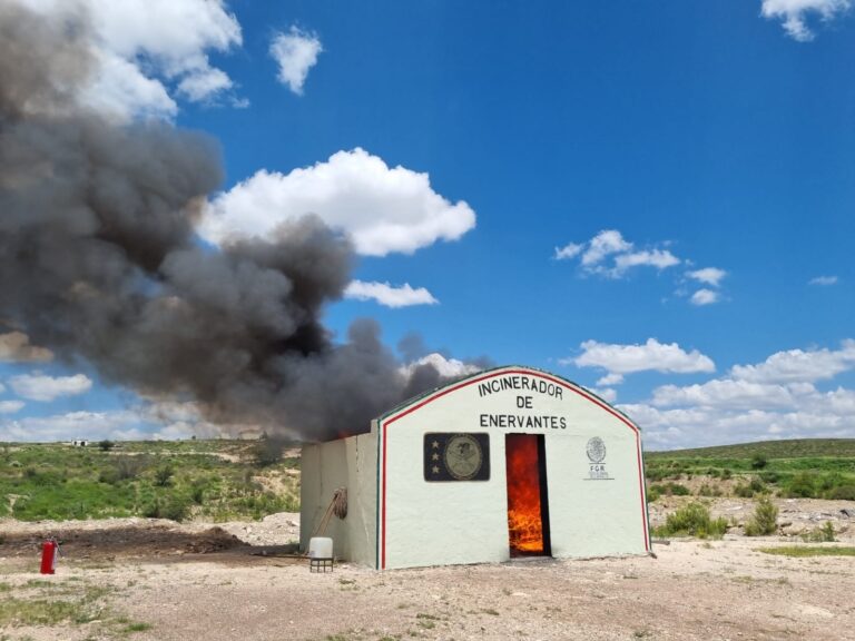 Incinera FGR narcótico y destruye objetos delictivos en Zacatecas