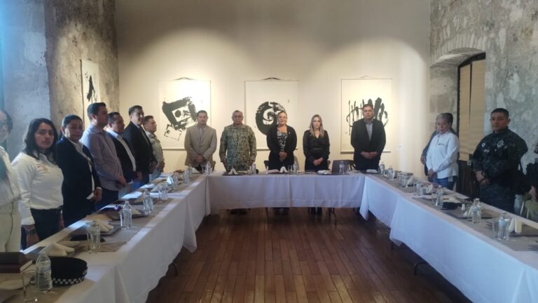 Convocan a alcaldes electos a Mesa Regional de Construcción de Paz