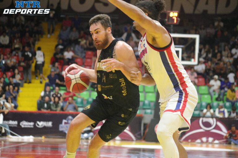 Mineros pierde su primer encuentro ante Freseros de Irapuato