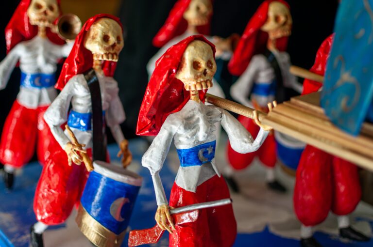 Morismas, presentes en el arte en cartón