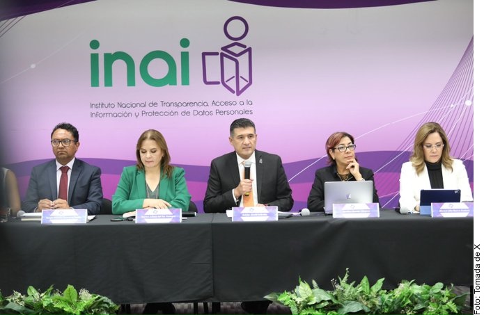 Plantean dar la batalla para evitar desaparición del INAI
