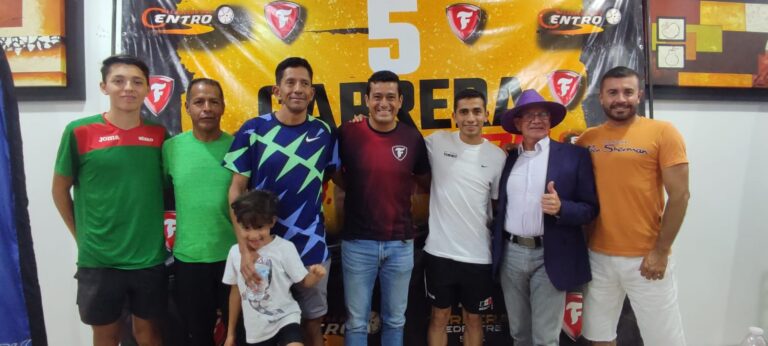 Presentan quinta Carrera Pedestre