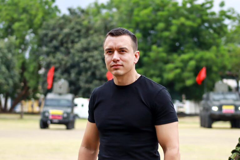 Sustituye Noboa al jefe de la Policía Nacional en Ecuador