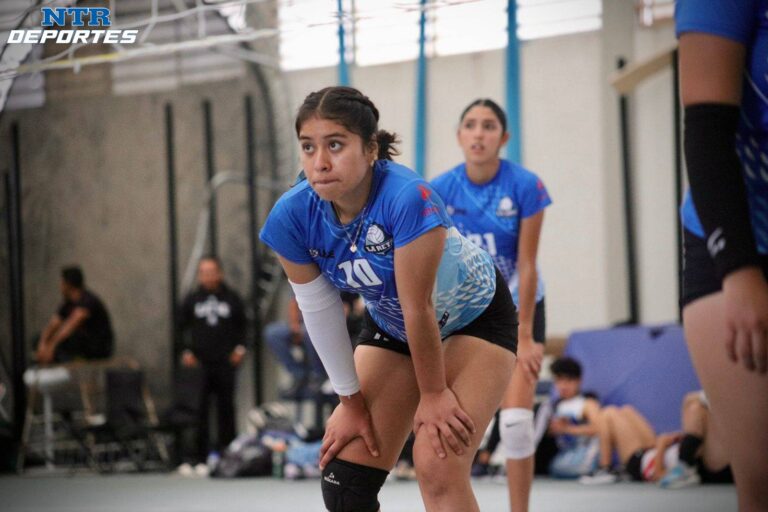Celebran Torneo de Voleibol de Fenaza
