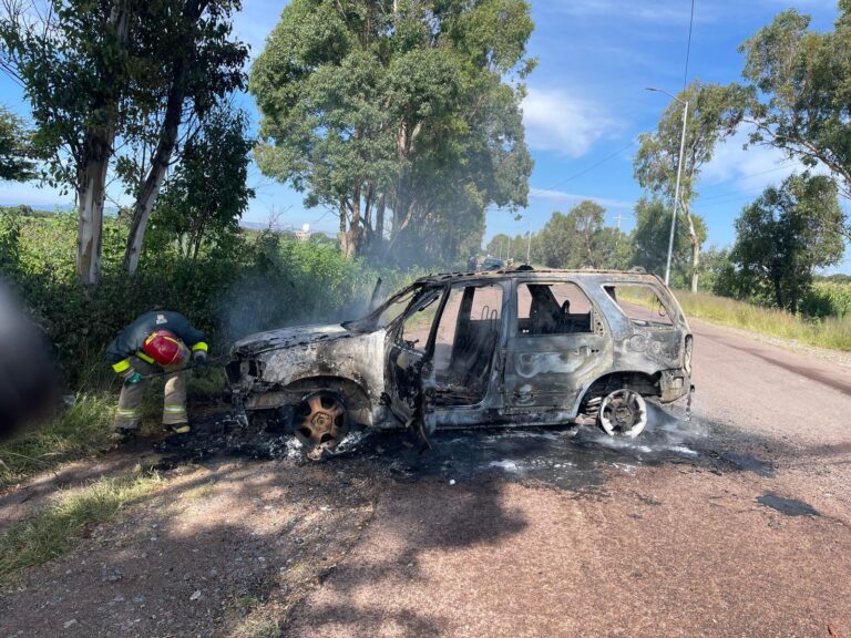 Emboscada, balaceras y bloqueos en sureste