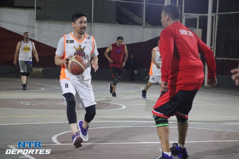 Ramones con paso firme a semis