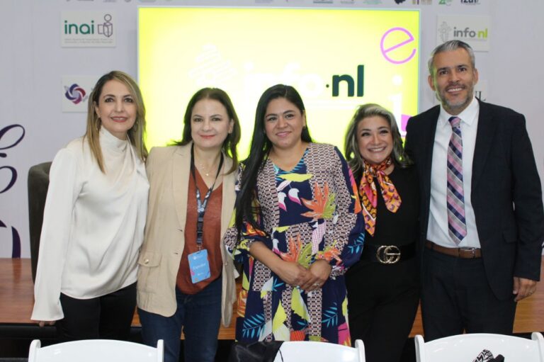 Participa INAI en Feria Internacional del Libro de Monterrey