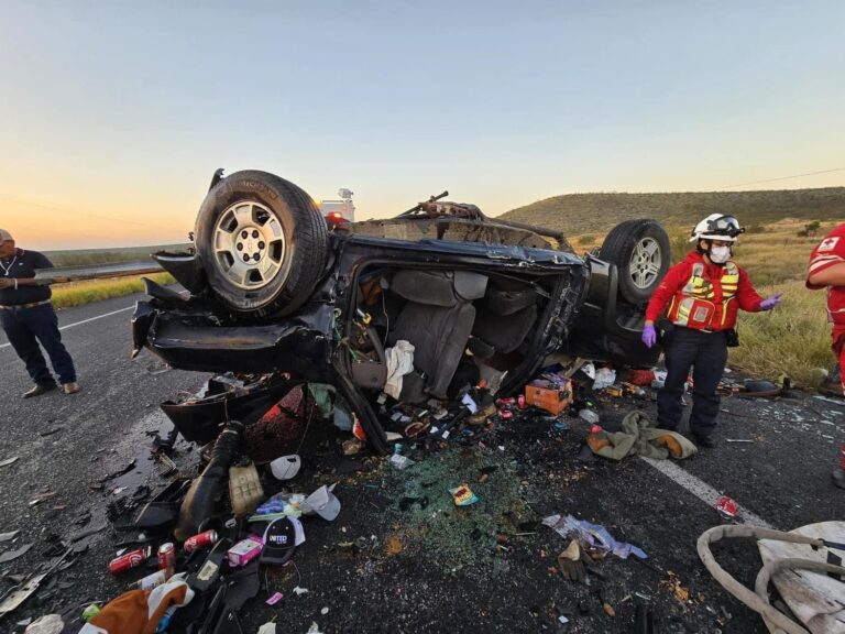 Accidente en carretera federal 57 Monclova-Santillo