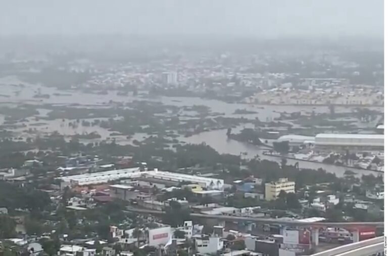 Alerta Sheinbaum por depresión tropical