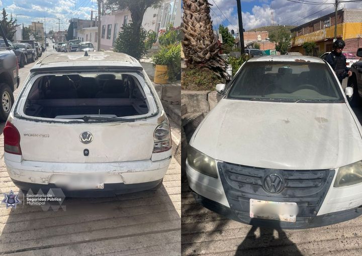 Aseguran vehículo desvalijado en colonia Lázaro Cárdenas