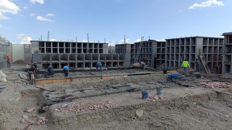 Avanza construcción de Centro de Resguardo Temporal de Cadáveres