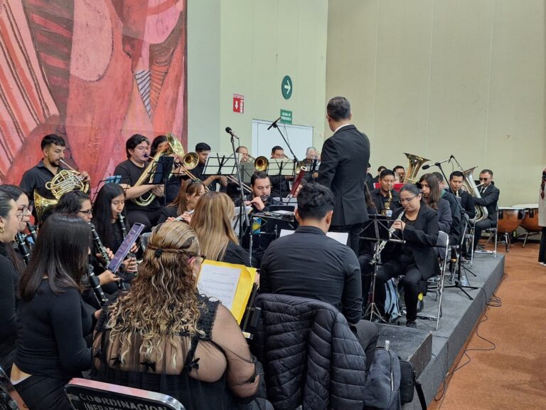 Busca Banda Sinfónica de la UAZ renovarse
