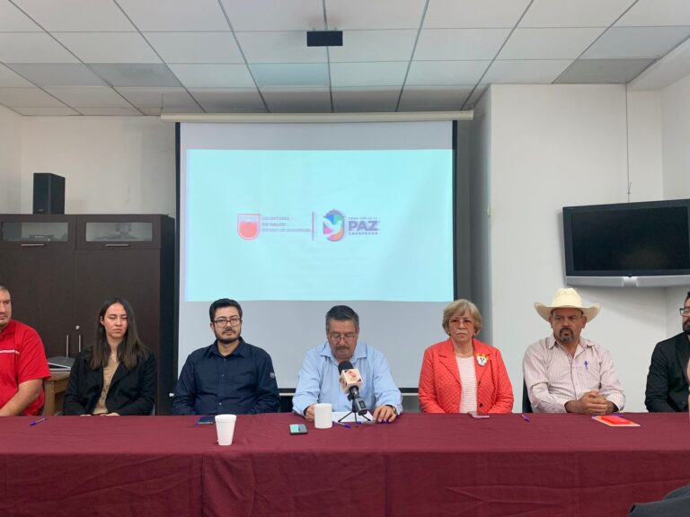 Buscan regular venta de medicamentos para animales de consumo