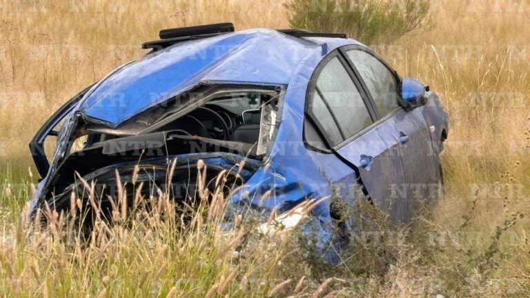 Pierde su vehículo tras accidentarse