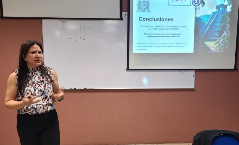 Capacitan a guías de turistas en Zacatecas