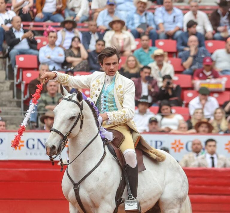 Cartel de lujo para San Miguel de Allende