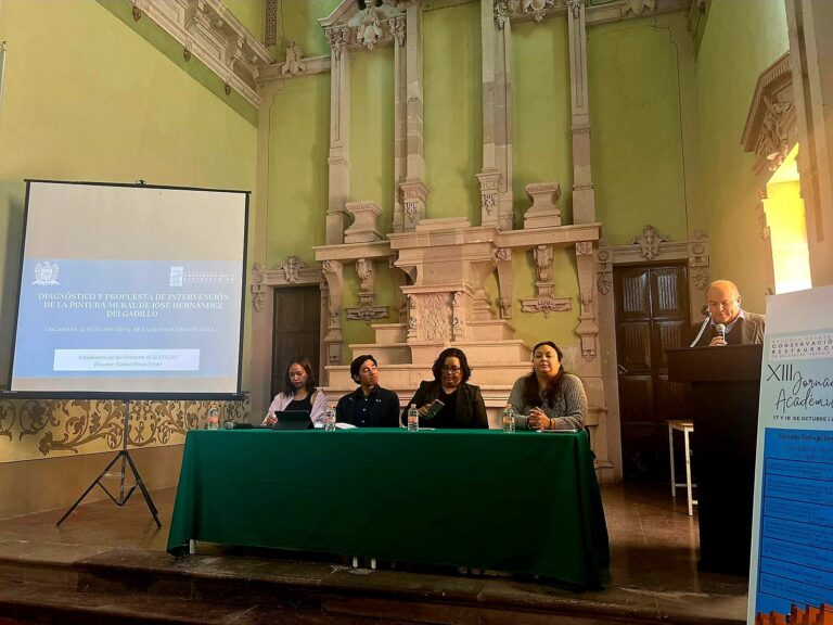 Celebran aniversario de la Escuela de Conservación y Restauración