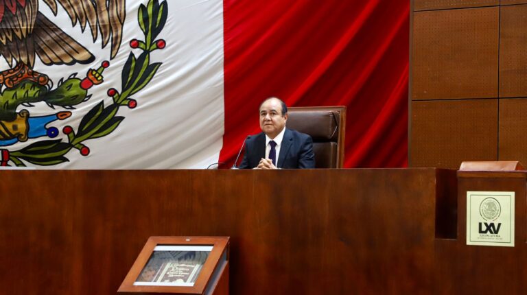 Comparece Secretario de Turismo ante la LXV Legislatura