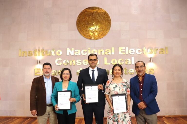 Entrega INE Zacatecas nombramientos a Consejeros Electorales del IEEZ