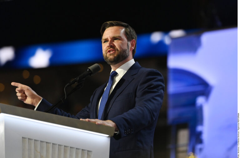Explica Vance propuesta de deportaciones masivas de Trump