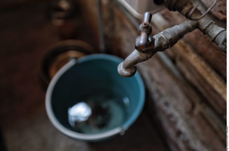 Cortan el agua a morosos en Nochistlán